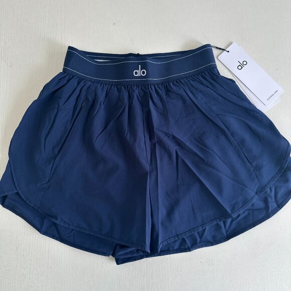 ALO Yoga Pants - ALO shorts/sweatpants, size M, women's